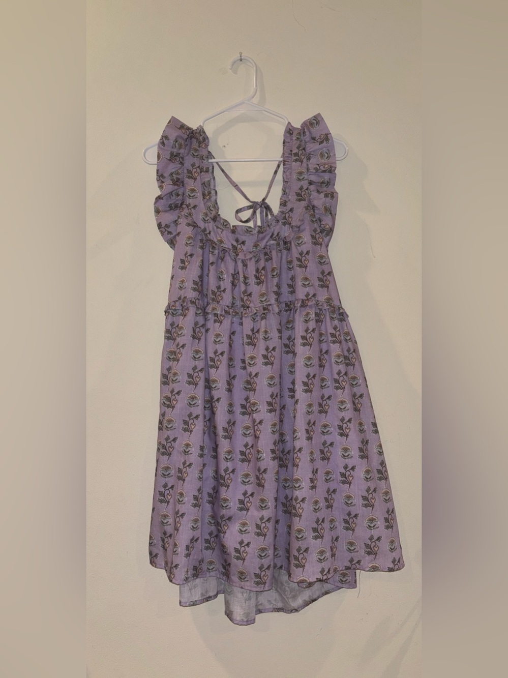 Wishlist Lavender Floral Ruffle-Back Dress